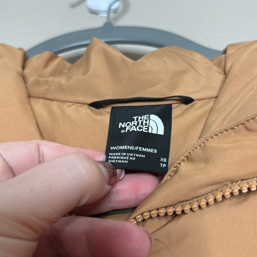 The North Face Women's Gotham Jacket - Picture 4 of 7